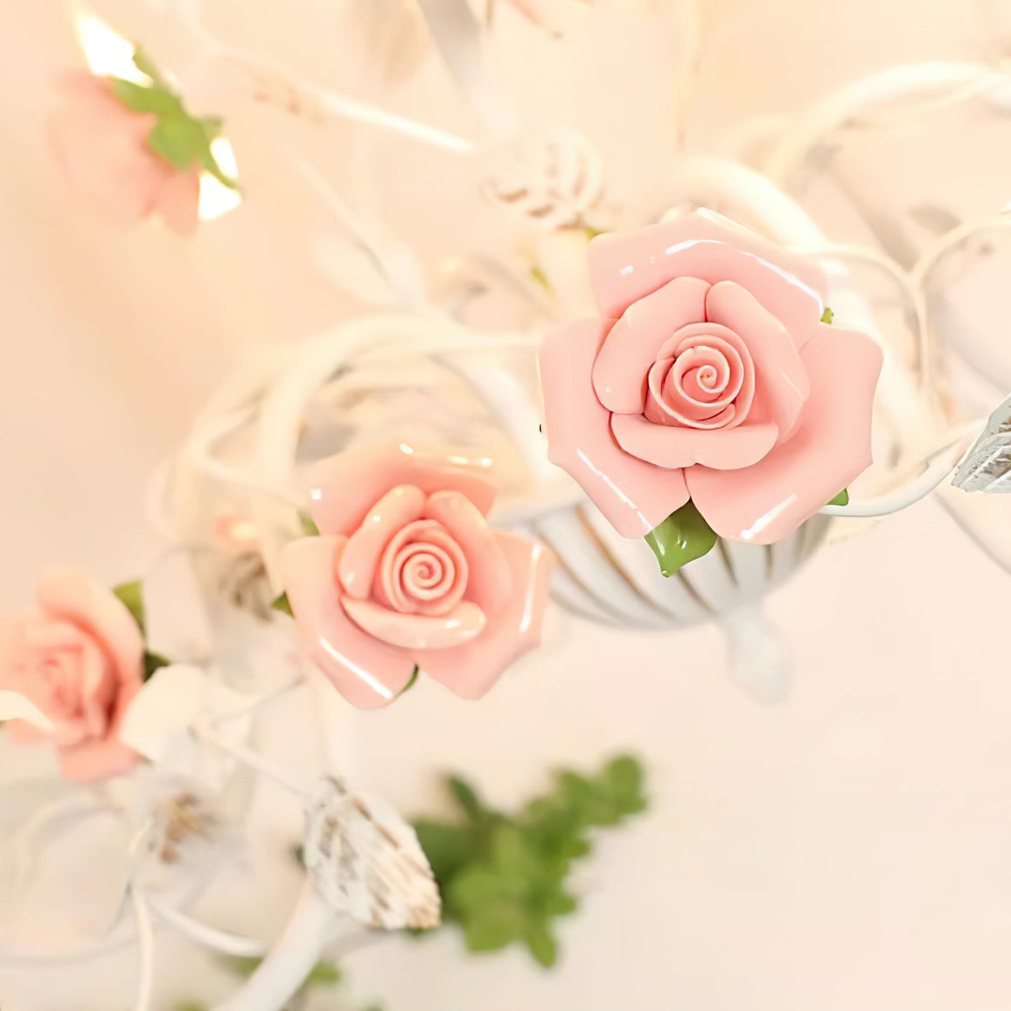 Beauty | Rose Flowers Chandelier