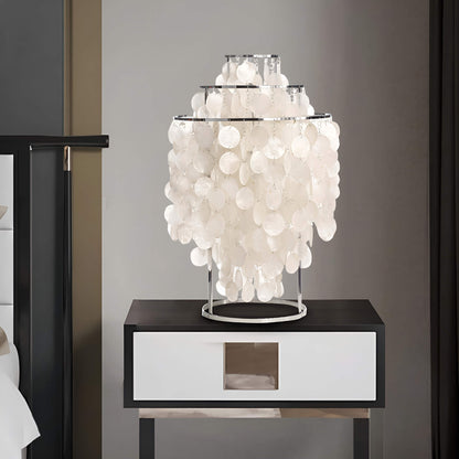 Doree | Modern Nordic Seashell Table Lamp